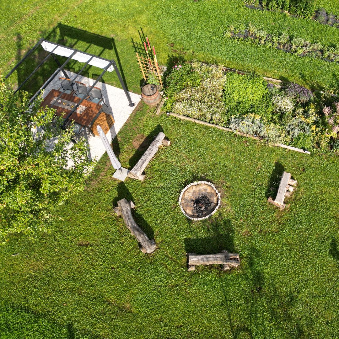 Zeliščna kmetija Meža